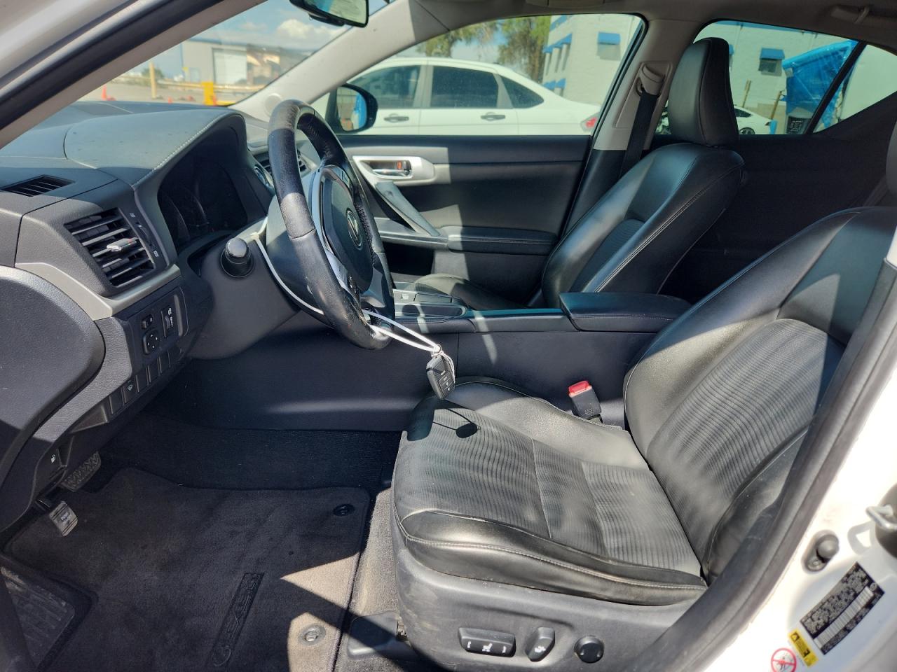 2012 Lexus Ct 200 VIN: JTHKD5BH5C2057170 Lot: 70673975