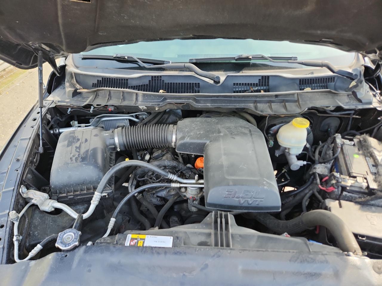 2018 Ram 1500 Slt VIN: 1C6RR7GG8JS218564 Lot: 70911425