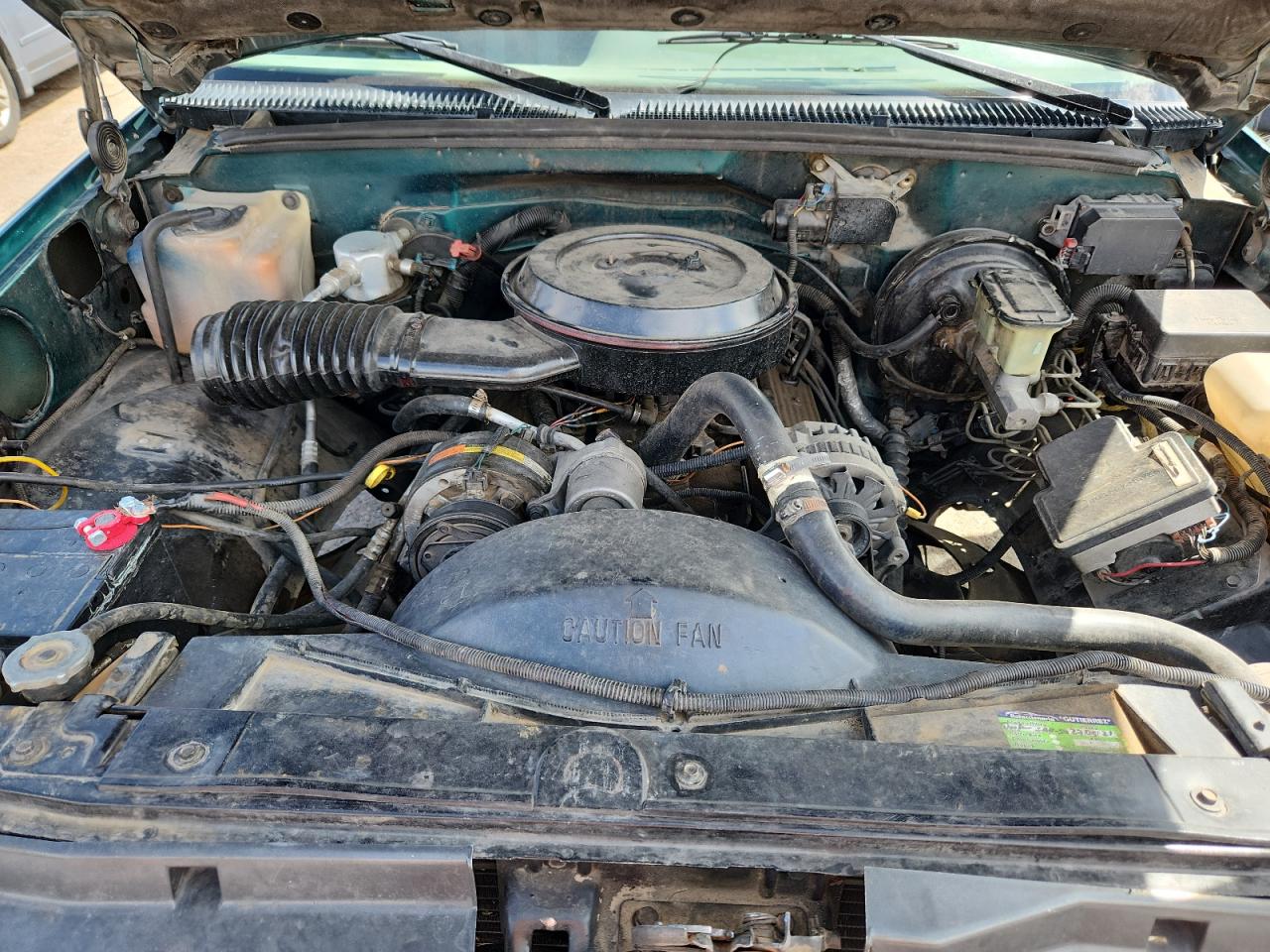 1995 Chevrolet Gmt-400 C1500 VIN: 2GCEC19K1S1274287 Lot: 81642035