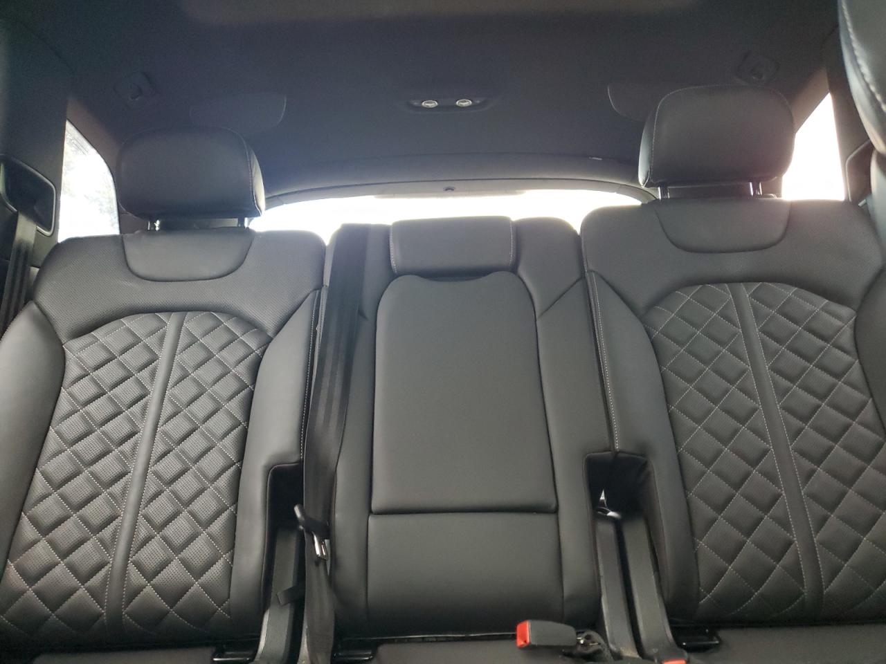2020 Audi Sq7 Prestige VIN: WA1VWAF79LD010368 Lot: 81105535