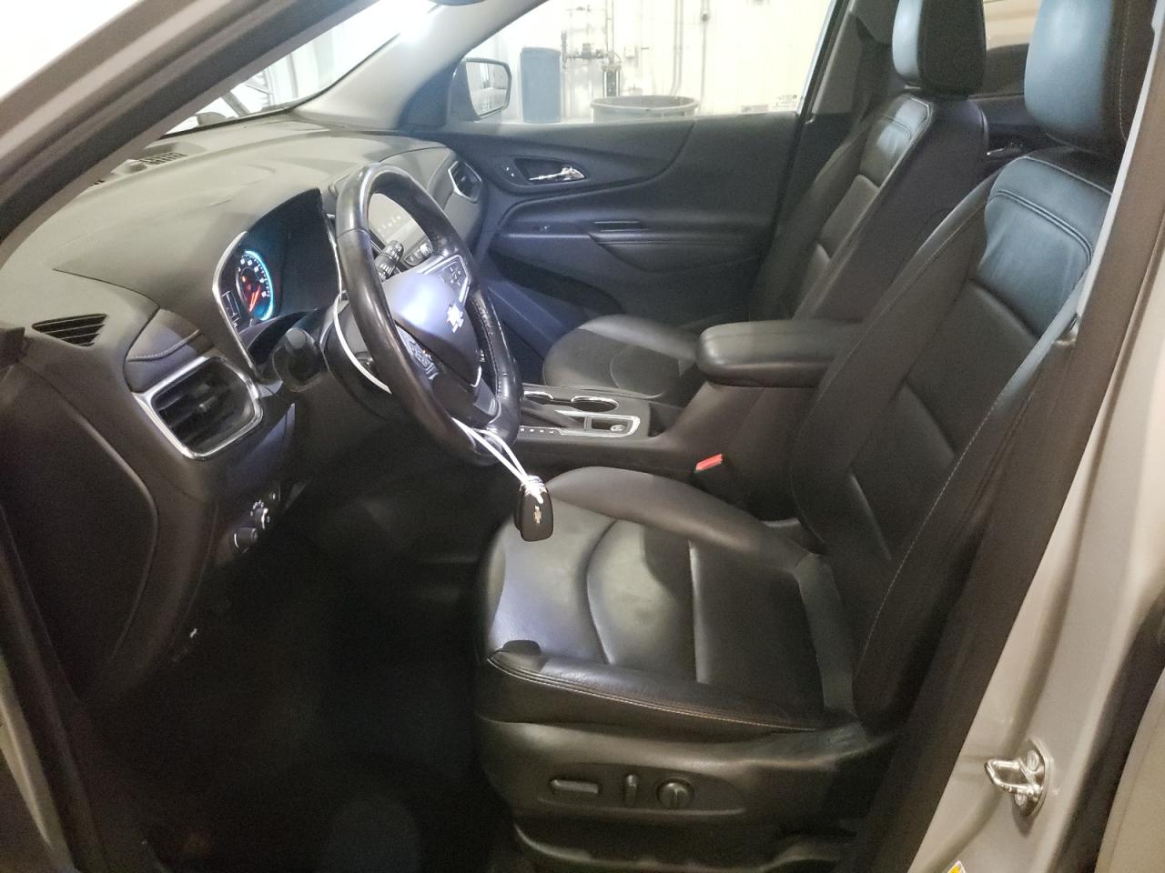 2018 Chevrolet Equinox Premier VIN: 2GNAXWEX2J6224346 Lot: 81784205