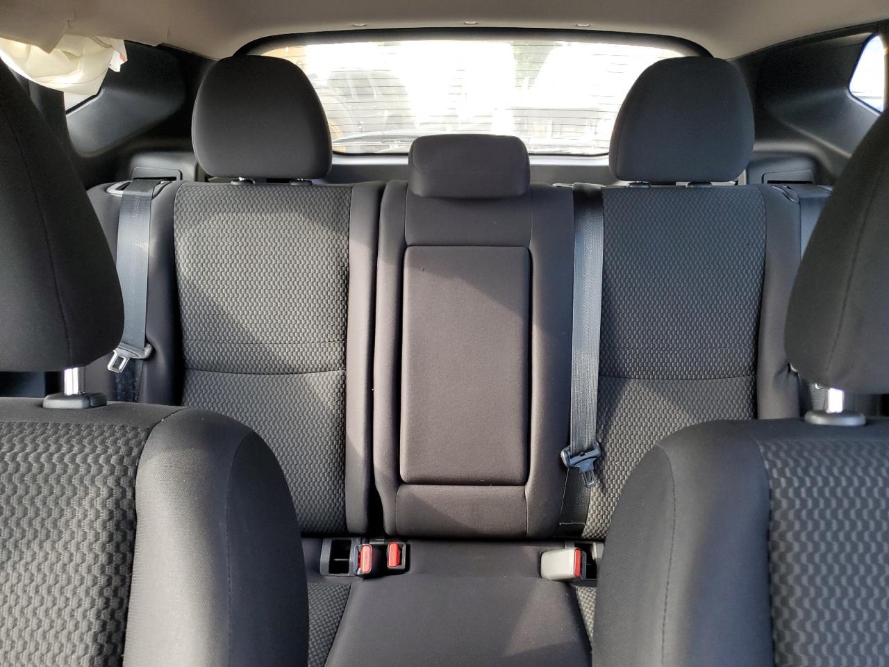 2022 Nissan Rogue Sport S VIN: JN1BJ1AW2NW683101 Lot: 71421105