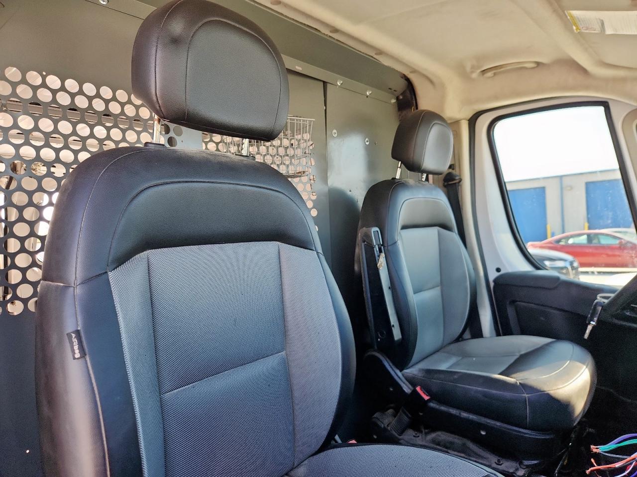 2017 Ram Promaster 1500 1500 Standard VIN: 3C6TRVAG7HE521755 Lot: 82160265