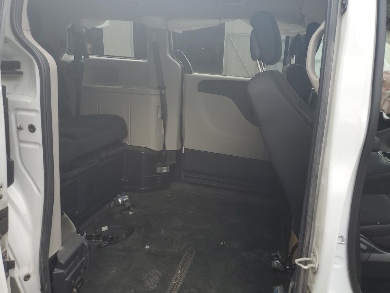 2018 Dodge Grand Caravan Se VIN: 2C4RDGBG0JR305021 Lot: 71393835