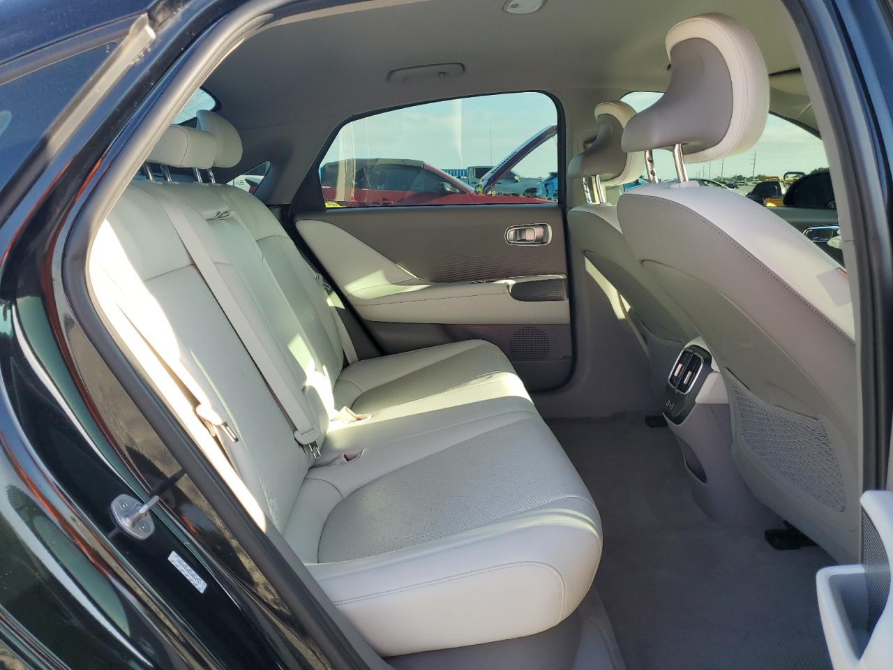 2023 Hyundai Ioniq 6 Sel VIN: KMHM34AA6PA046147 Lot: 80719035