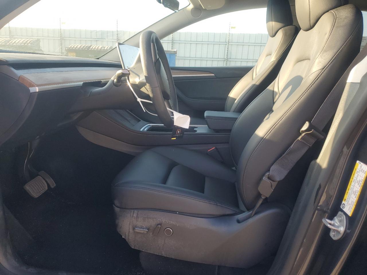 2025 Tesla Model Y VIN: 7SAYGDEEXSF281368 Lot: 80309105