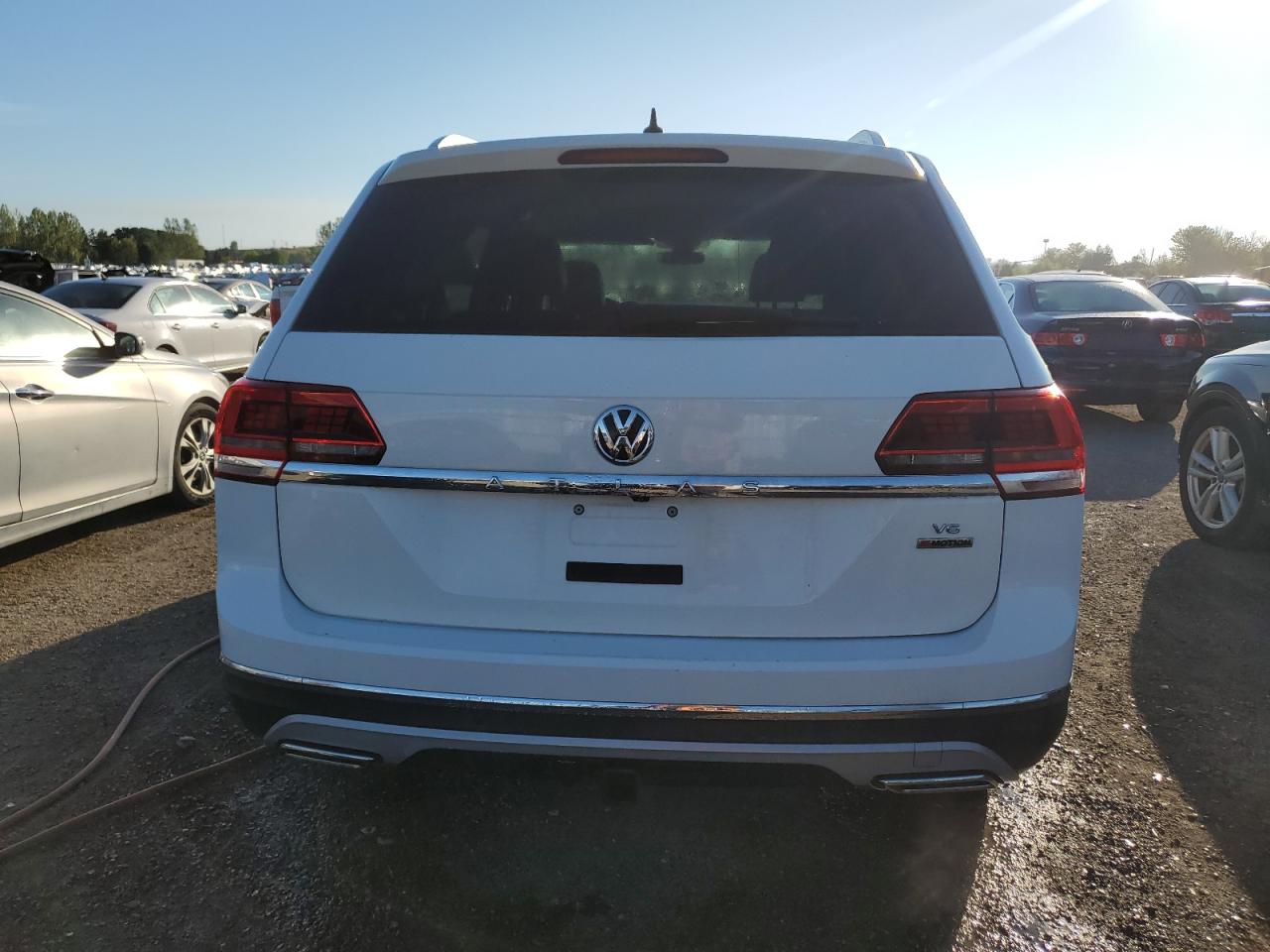 2018 Volkswagen Atlas Sel Premium VIN: 1V2NR2CA4JC516906 Lot: 70948075