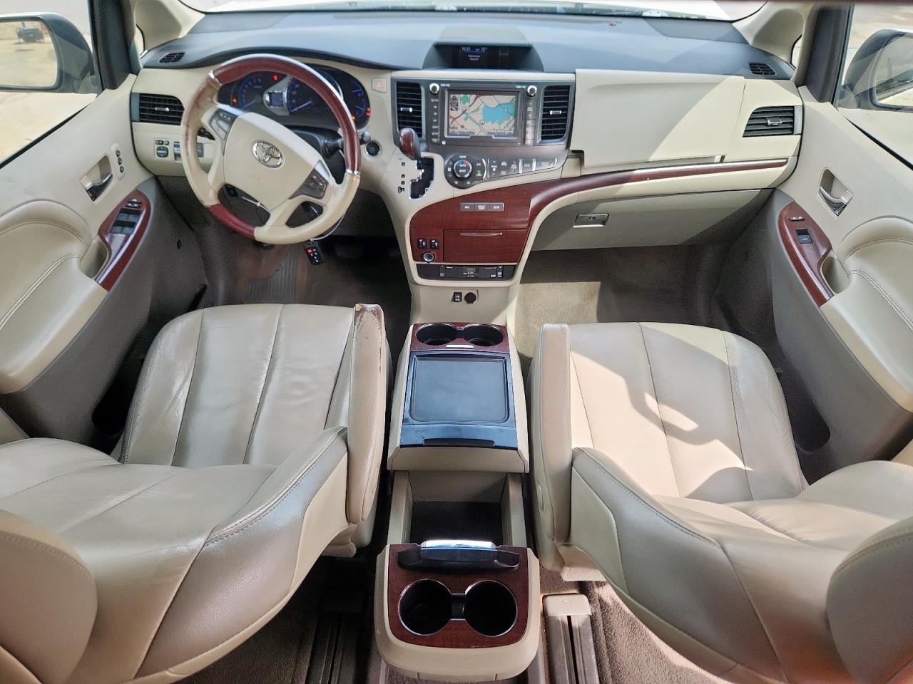 2012 Toyota Sienna Xle VIN: 5TDYK3DC7CS229506 Lot: 81596045