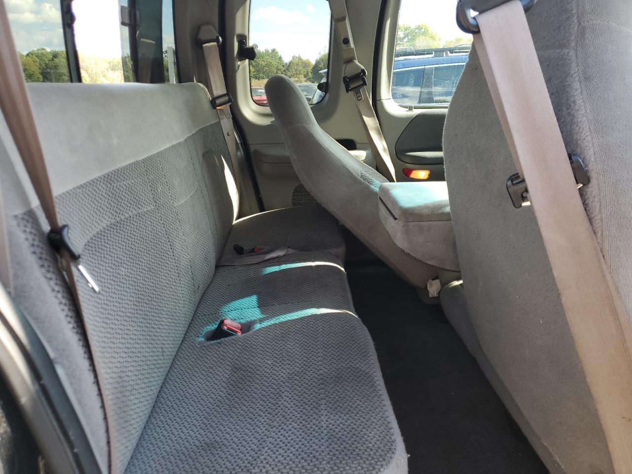 1999 Ford F150 VIN: 2FTRX18W3XCA86263 Lot: 81858165