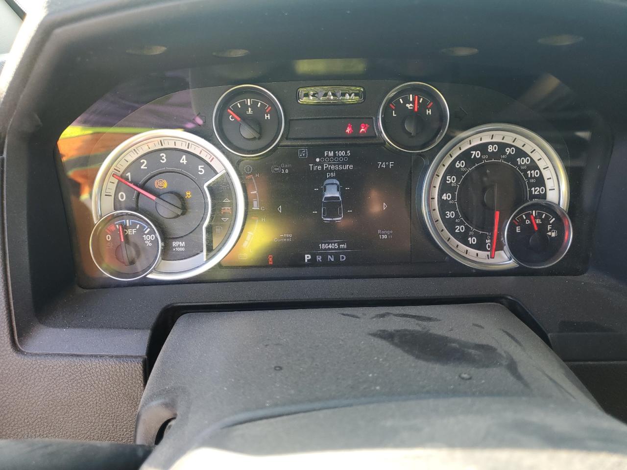 2015 Ram 1500 Laramie VIN: 1C6RR7VM5FS569299 Lot: 71428575