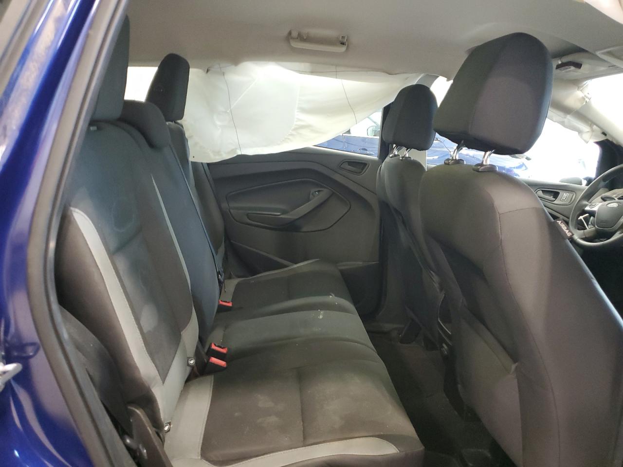 2016 Ford Escape S VIN: 1FMCU0F79GUB52573 Lot: 81777065