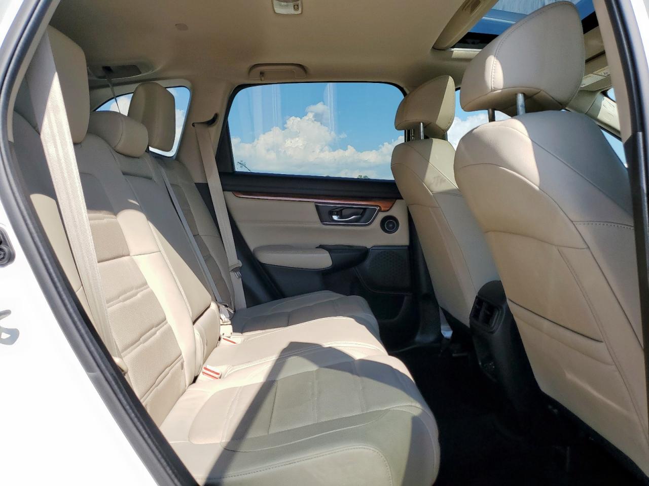 2017 Honda Cr-V Exl VIN: 2HKRW1H8XHH505418 Lot: 70570445