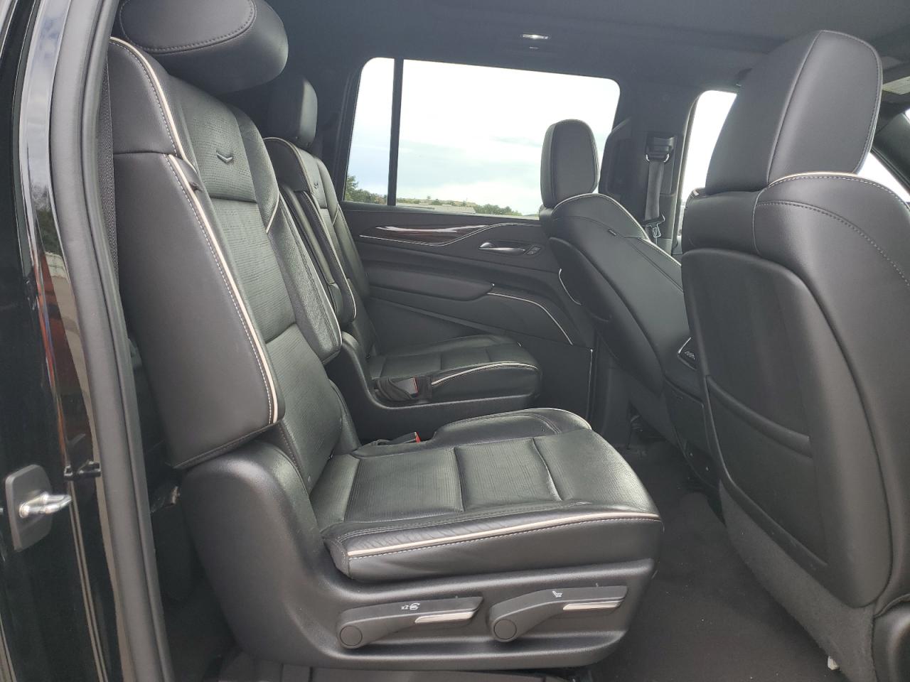 2022 Cadillac Escalade Esv Premium Luxury VIN: 1GYS4KKL2NR275415 Lot: 80799705