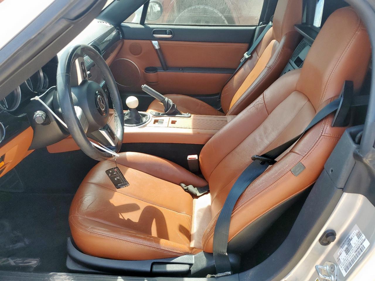 2006 Mazda Mx-5 Miata VIN: JM1NC25F260105735 Lot: 81227235