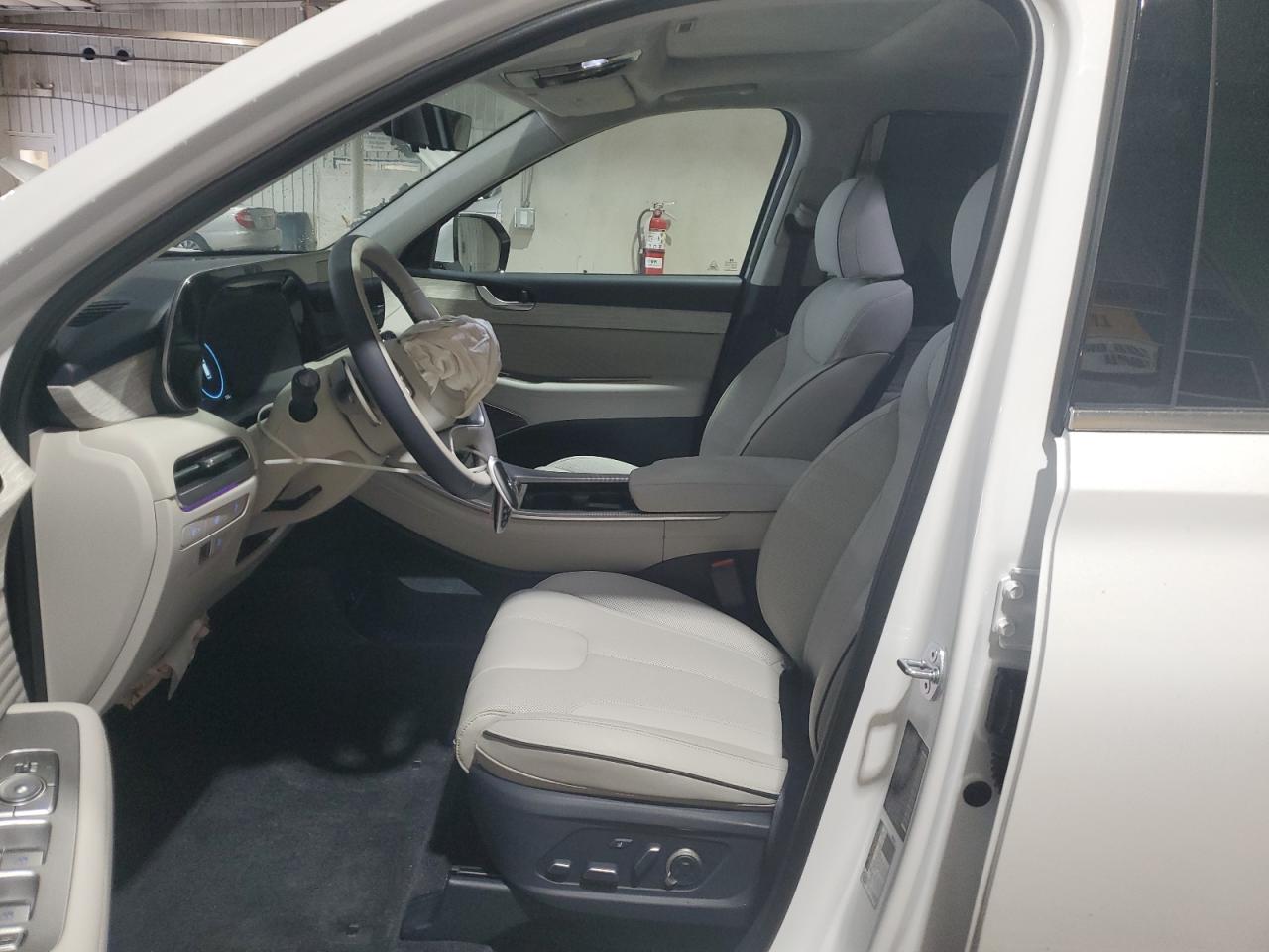 2025 Hyundai Palisade Calligraphy VIN: KM8R7DGE0SU951463 Lot: 82120605