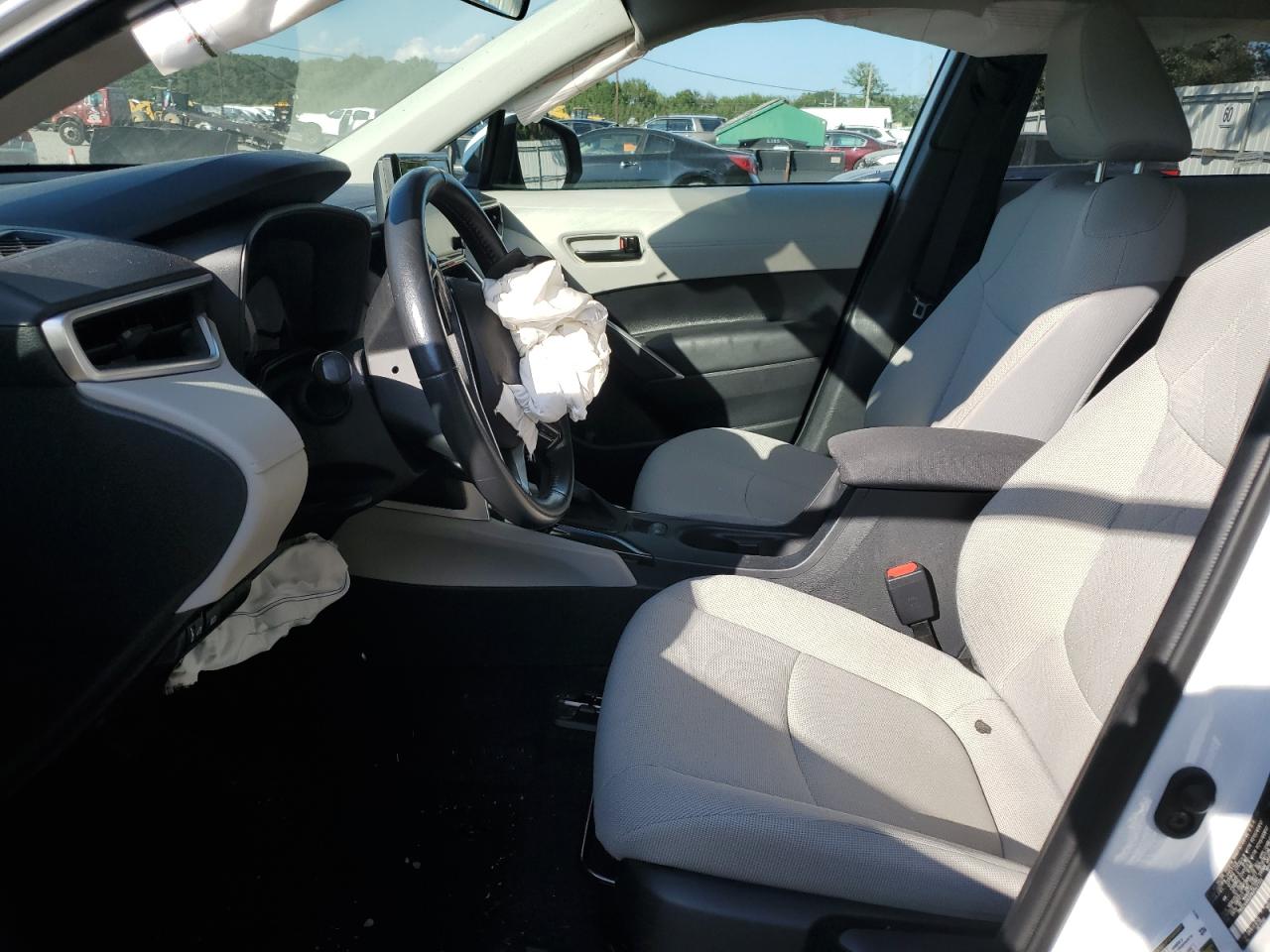 2022 Toyota Corolla Cross Le VIN: 7MUCAABG6NV043150 Lot: 71425495