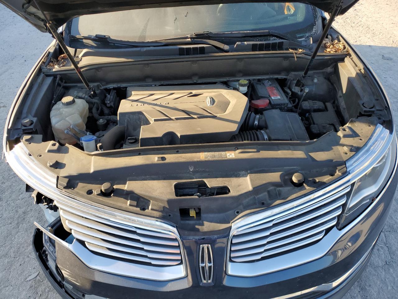 2017 Lincoln Mkx Reserve VIN: 2LMPJ8LP0HBL11201 Lot: 81899495