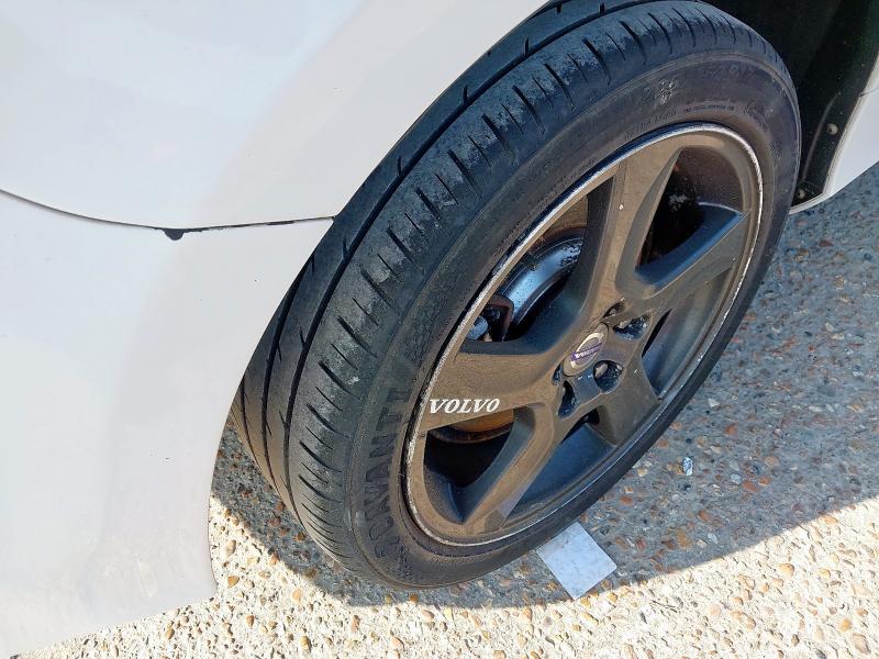 2013 VOLVO V60 BUSINESS EDITION D2 A 