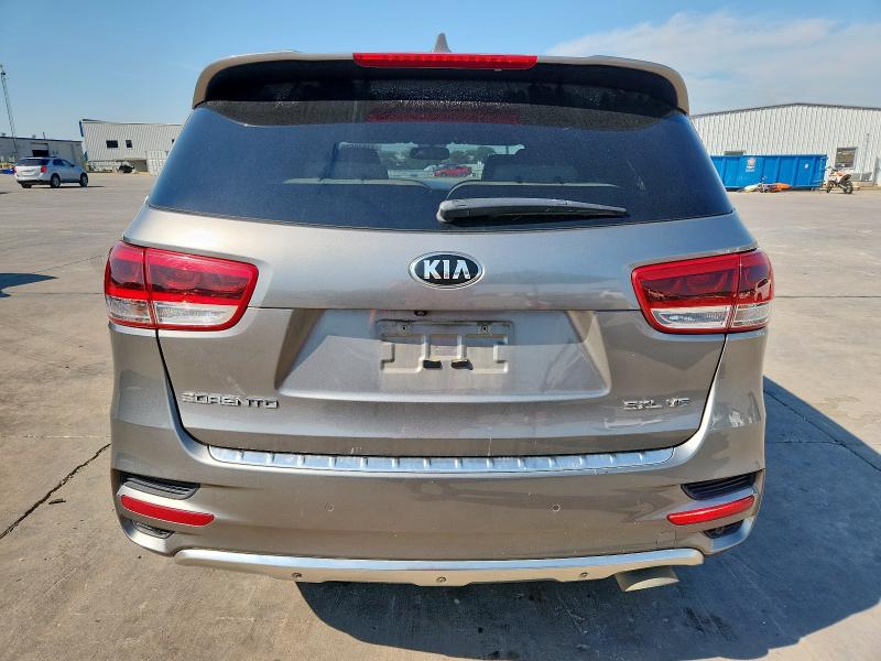  KIA SORENTO 2016 Серебристый