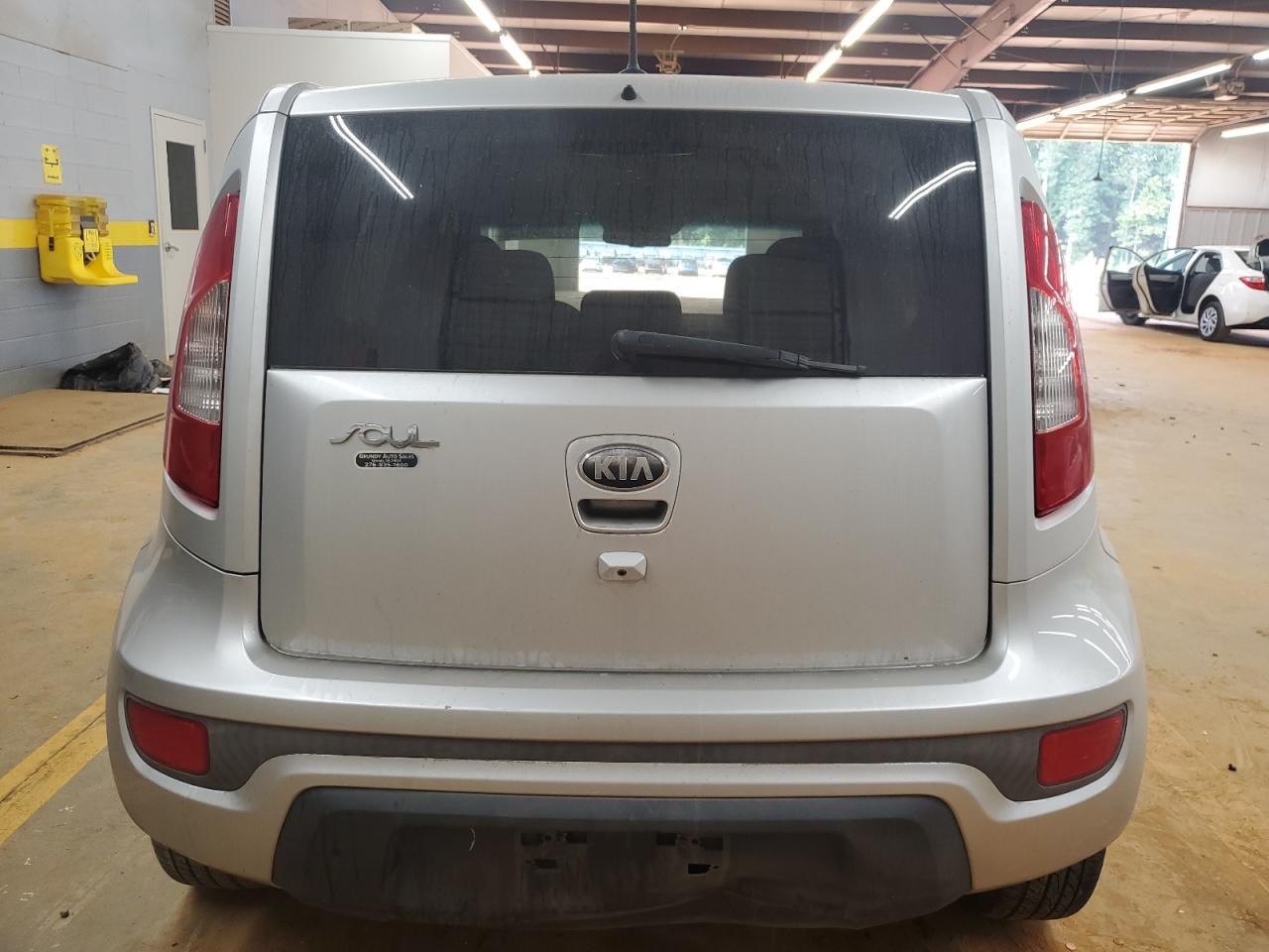 2013 Kia Soul + VIN: KNDJT2A66D7588333 Lot: 80146475