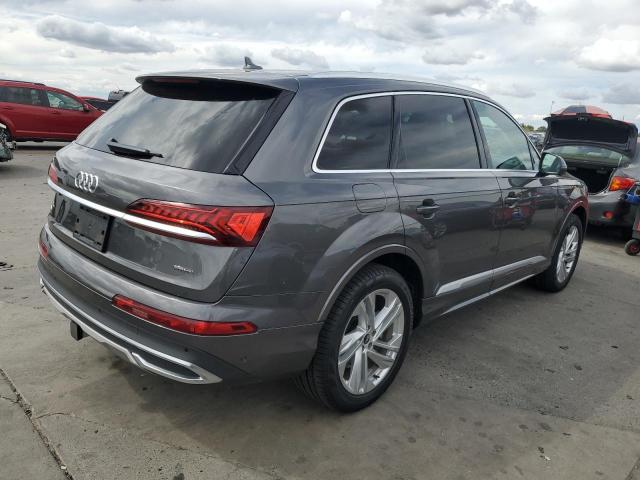  AUDI Q7 2021 Серый