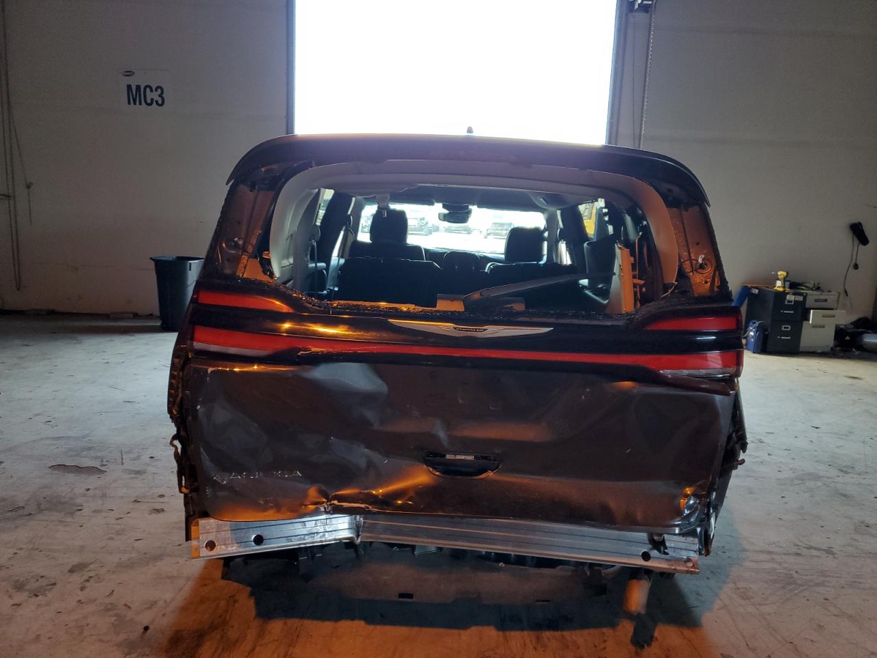 2023 Chrysler Pacifica Touring L VIN: 2C4RC1BG4PR602303 Lot: 81674985