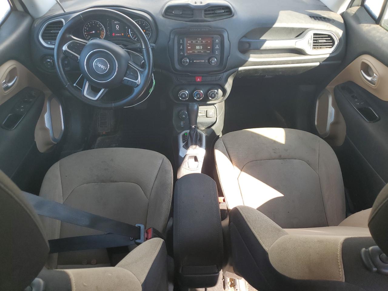 2015 Jeep Renegade Latitude VIN: ZACCJBBT0FPB70761 Lot: 80153995