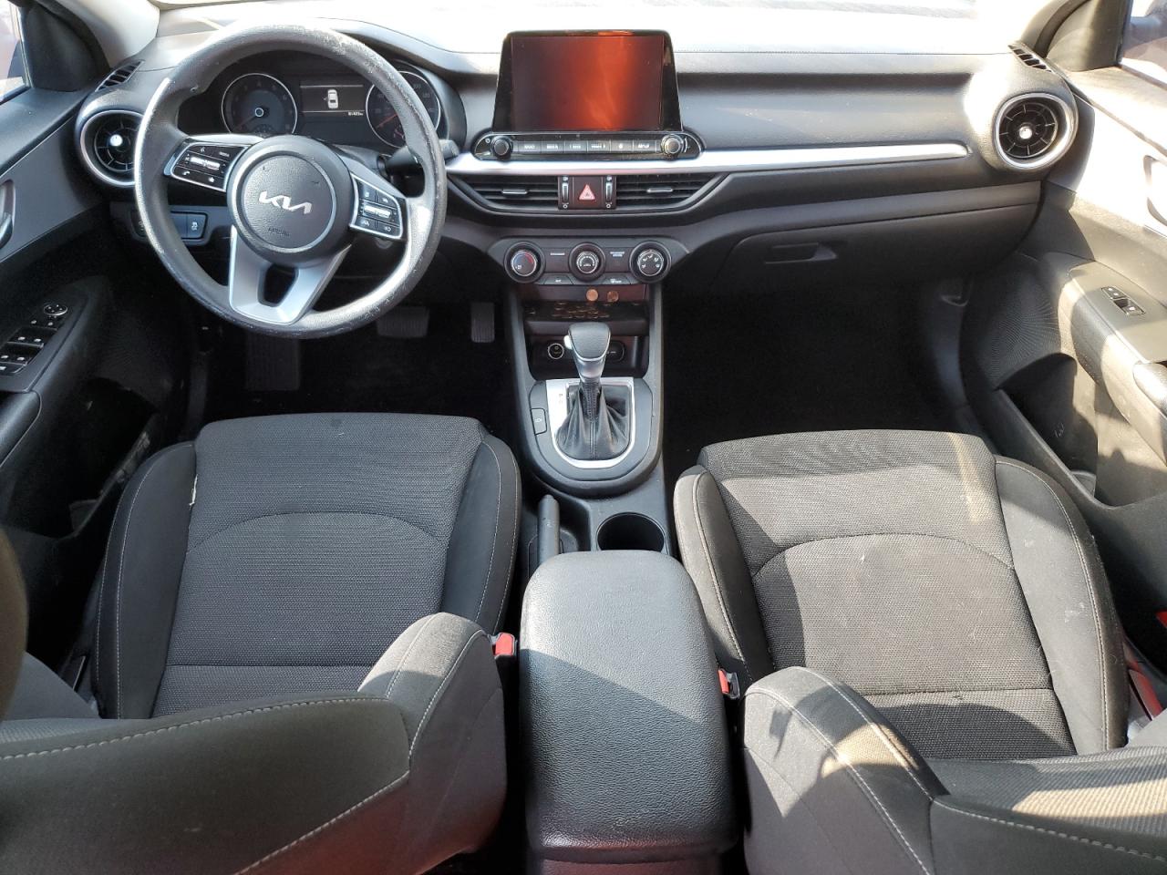 2022 Kia Forte Fe VIN: 3KPF24AD8NE430290 Lot: 80401005