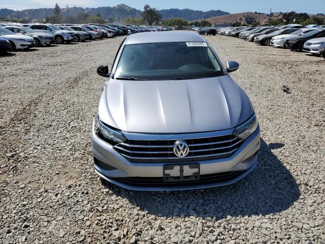 VOLKSWAGEN JETTA 2021 Silver