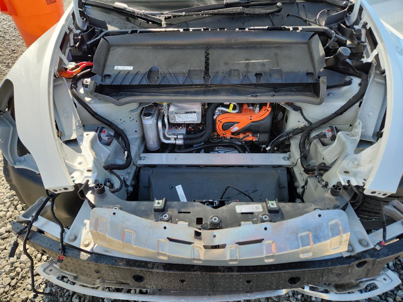 2025 Tesla Model Y VIN: 7SAYGDEE1SA358979 Lot: 71098965