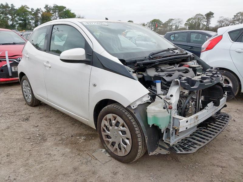 2021 TOYOTA AYGO X-PLAY TSS VVT-I CVT 