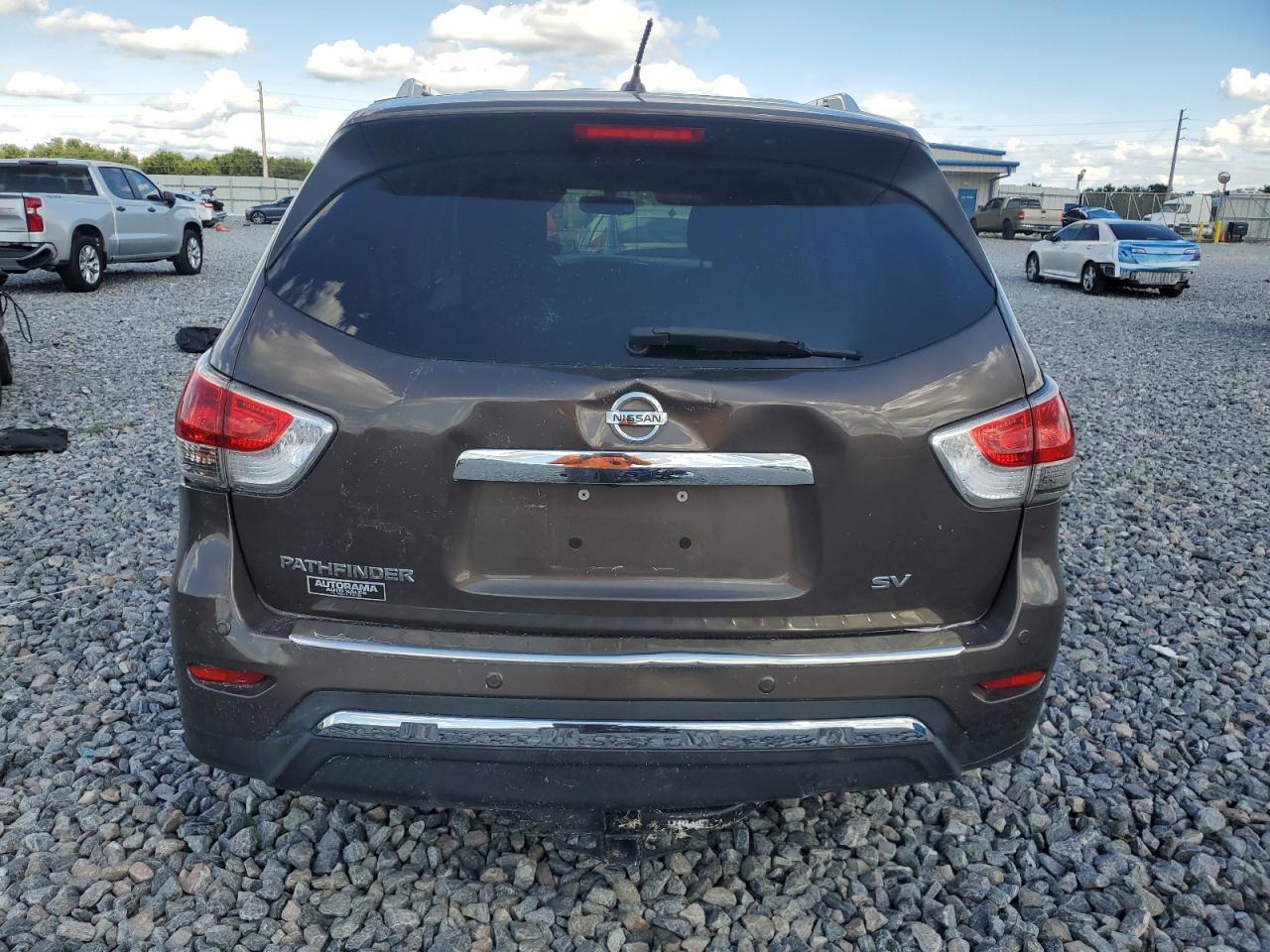 2015 Nissan Pathfinder S VIN: 5N1AR2MN7FC717123 Lot: 81906555