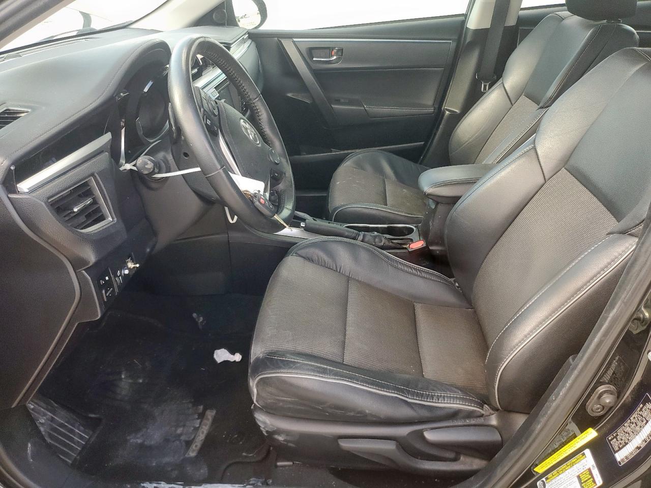 2015 Toyota Corolla L VIN: 5YFBURHE4FP338212 Lot: 84601755