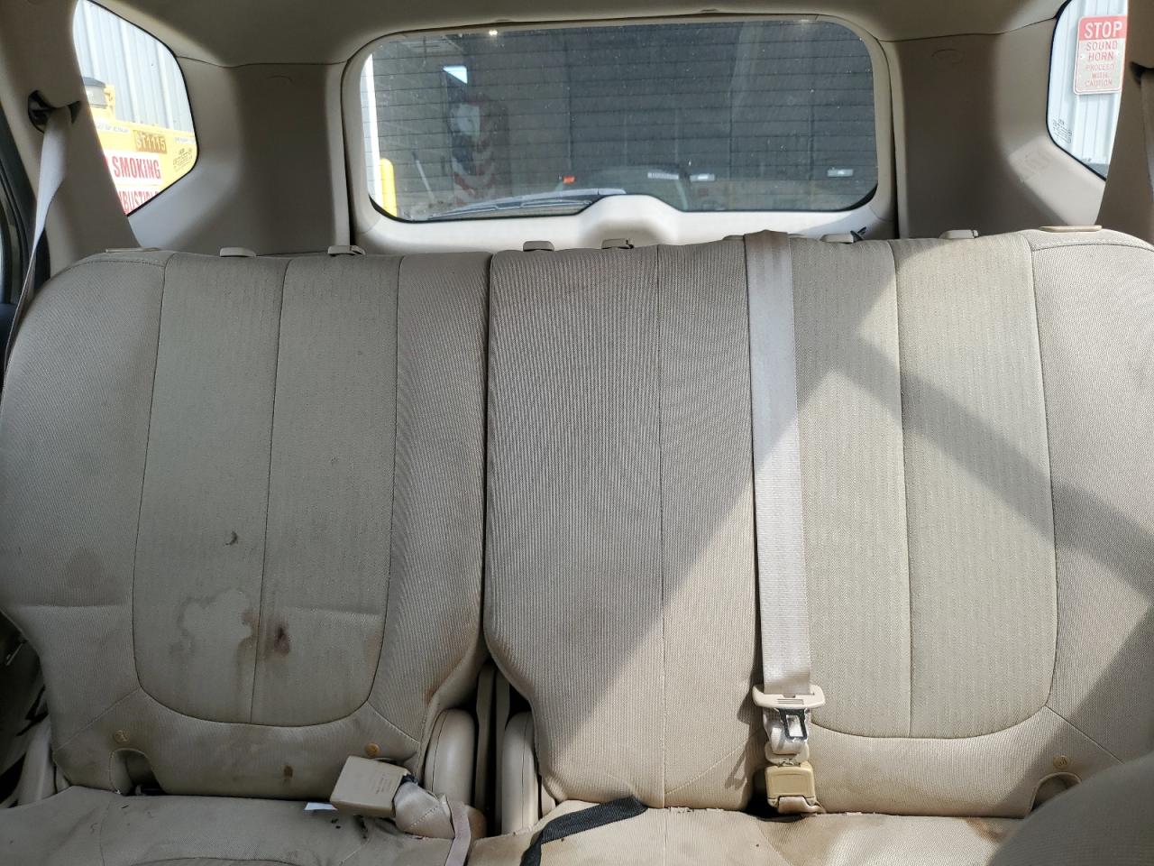 2009 Kia Rondo Base VIN: KNAFG528597261275 Lot: 80764265