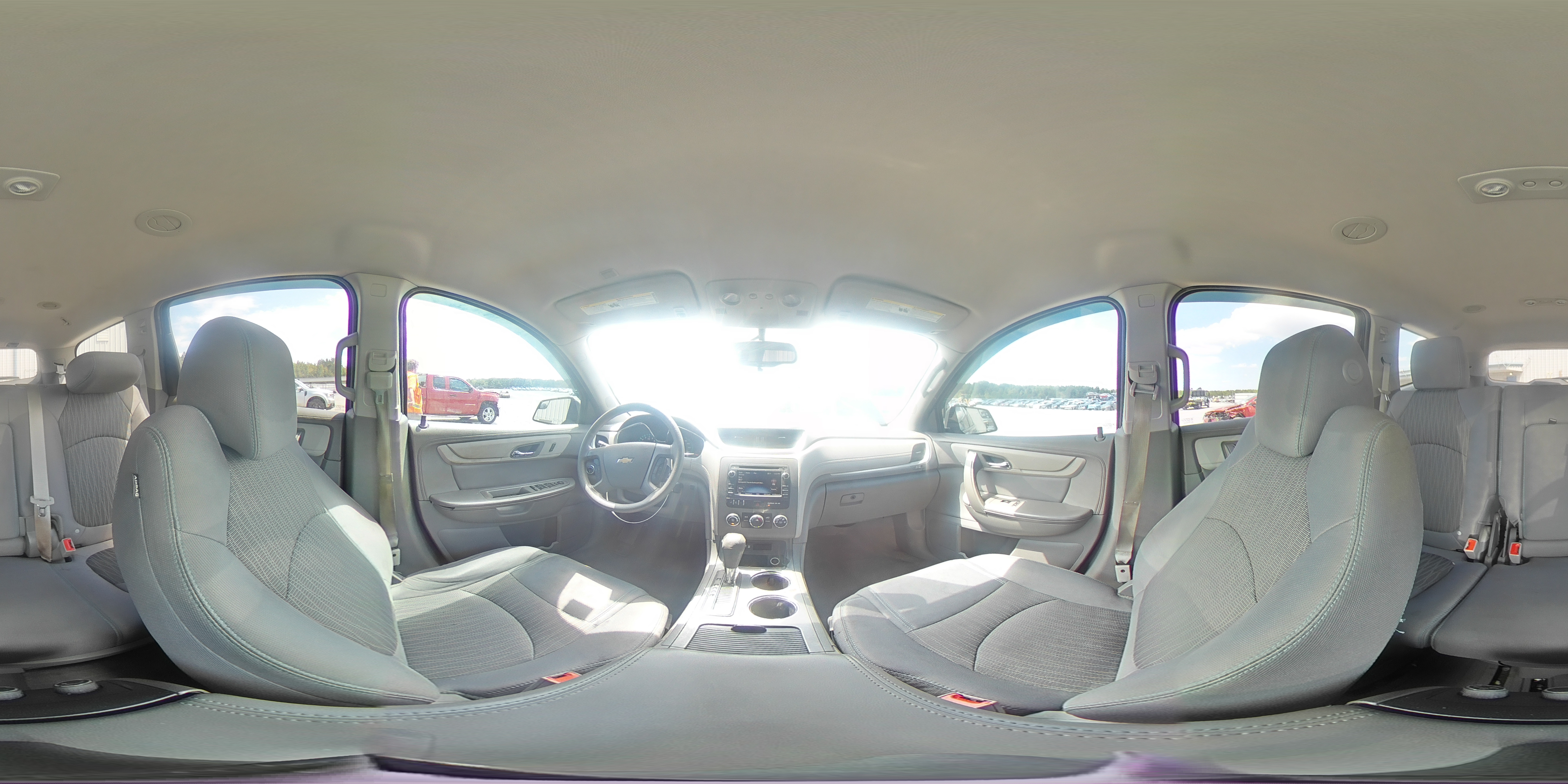 2014 Chevrolet Traverse Ls VIN: 1GNKRFKD9EJ311582 Lot: 70861835