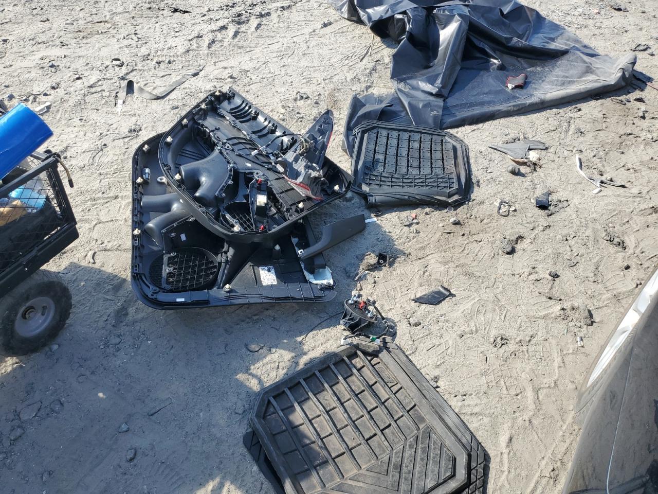 2019 Toyota Camry L VIN: 4T1B11HK6KU842124 Lot: 83793575