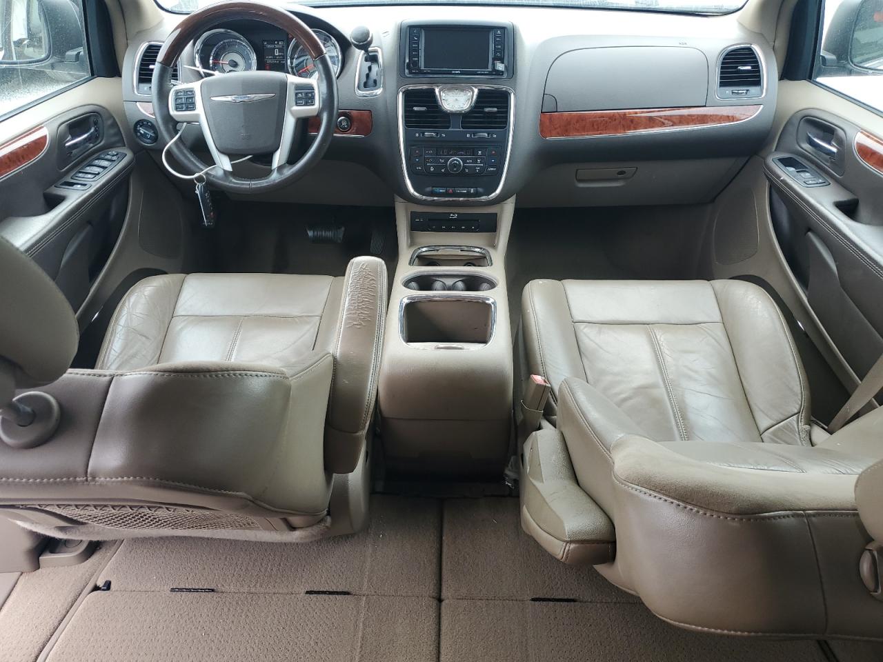 2016 Chrysler Town & Country Limited Platinum VIN: 2C4RC1GG0GR134255 Lot: 71628575