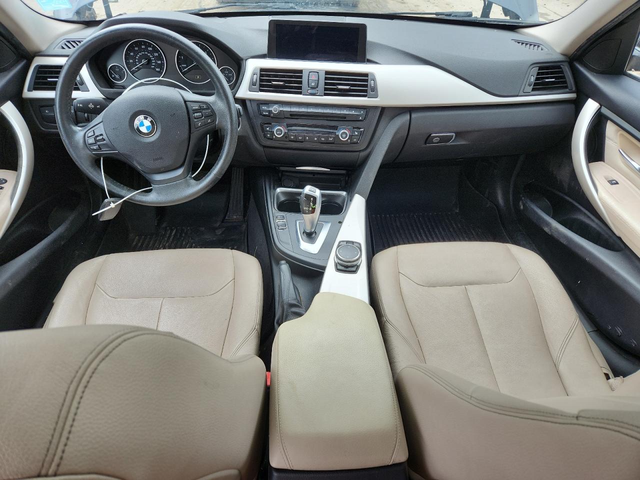 2015 BMW 320 I xDrive VIN: WBA3C3C57FK201563 Lot: 70628495