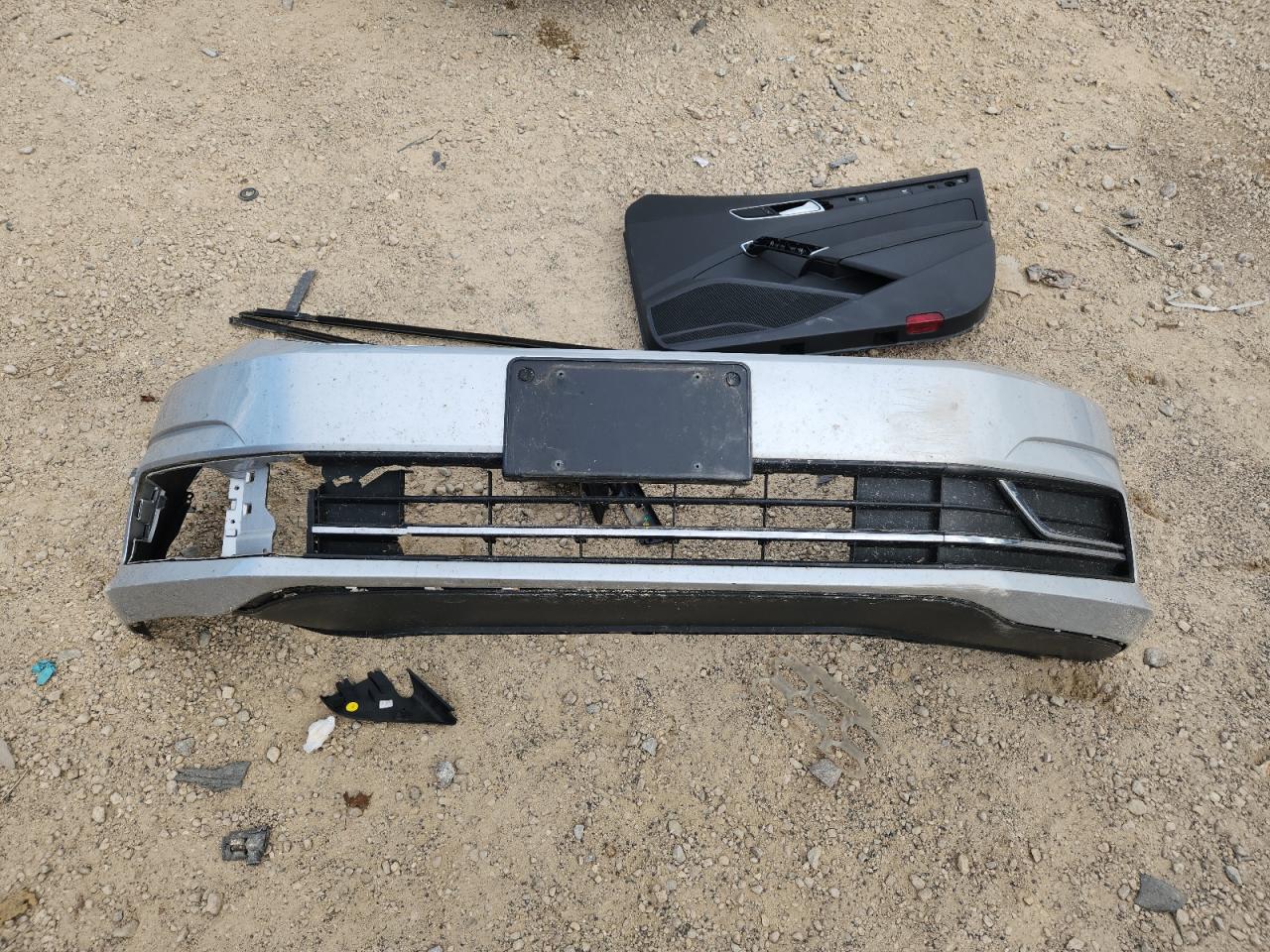 2017 Volkswagen Passat S VIN: 1VWAT7A38HC083360 Lot: 81705865