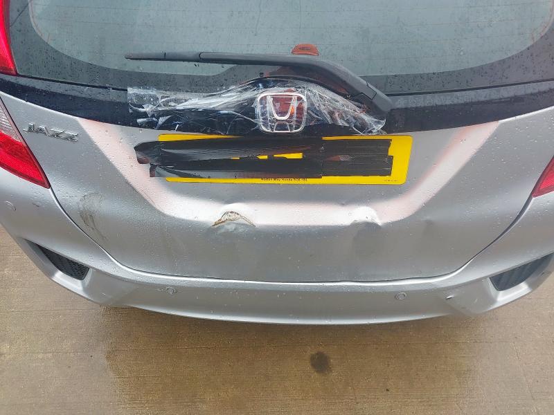 2016 HONDA JAZZ SE I-VTEC 