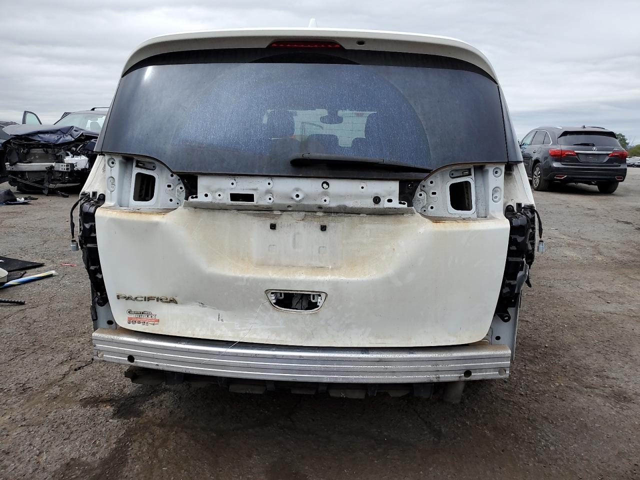 2017 Chrysler Pacifica Touring VIN: 2C4RC1DG0HR519935 Lot: 80837405