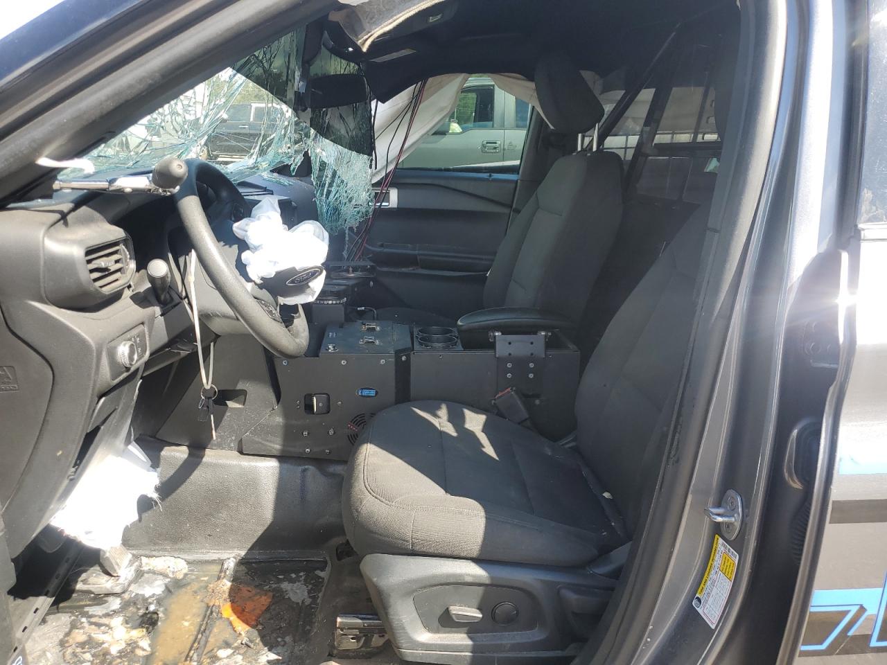 2015 Ford Explorer Police Interceptor VIN: 1FM5K8AB7NGA27351 Lot: 83930185