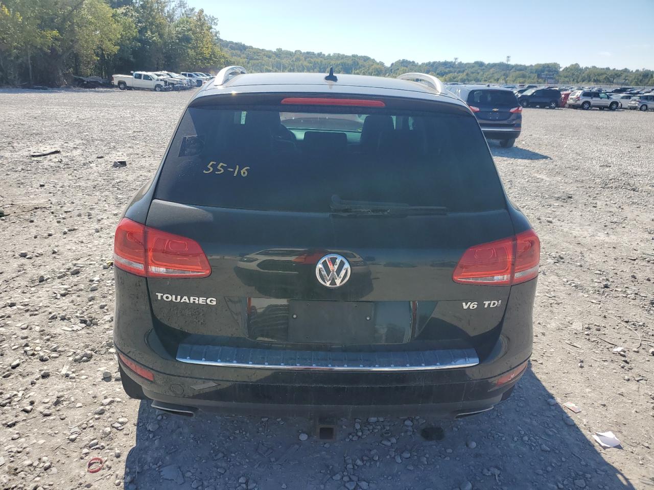 2013 Volkswagen Touareg V6 Tdi VIN: WVGEP9BP8DD013654 Lot: 71978875