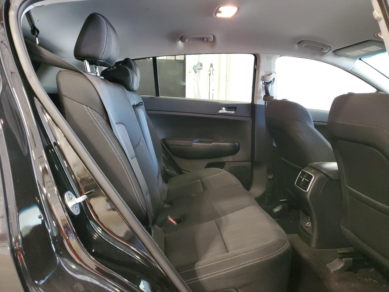 2020 Kia Sportage Lx VIN: KNDPM3AC3L7795957 Lot: 81581225