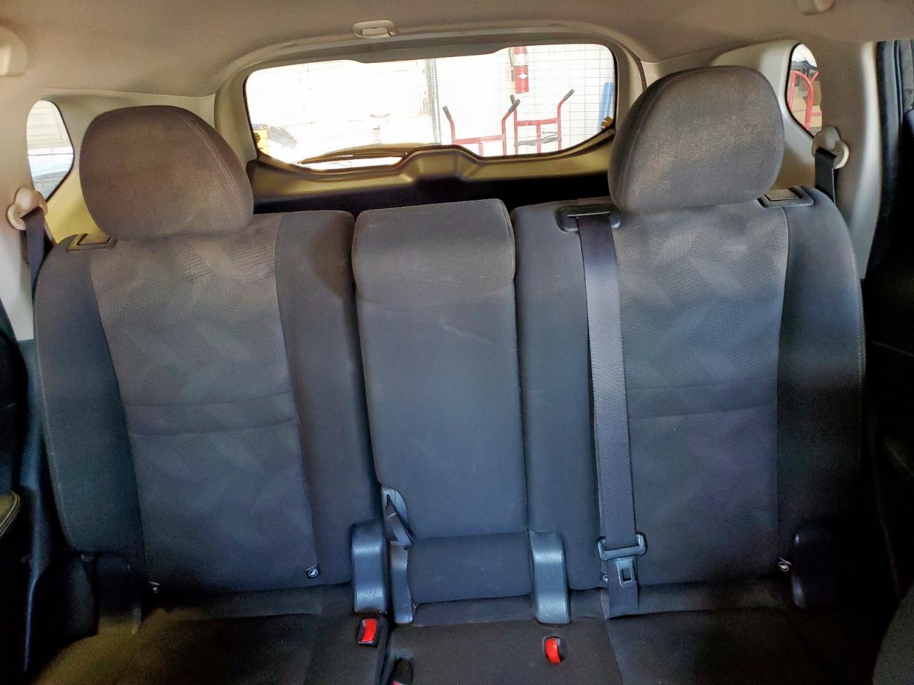 2016 Nissan Rogue S VIN: KNMAT2MT2GP713611 Lot: 80142705