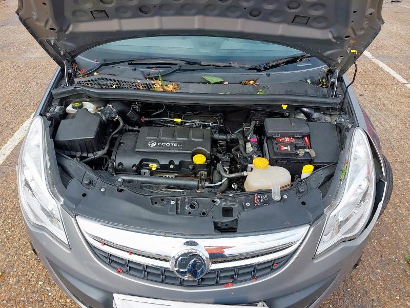 2011 VAUXHALL CORSA 1.4 SE 5DR AUTO