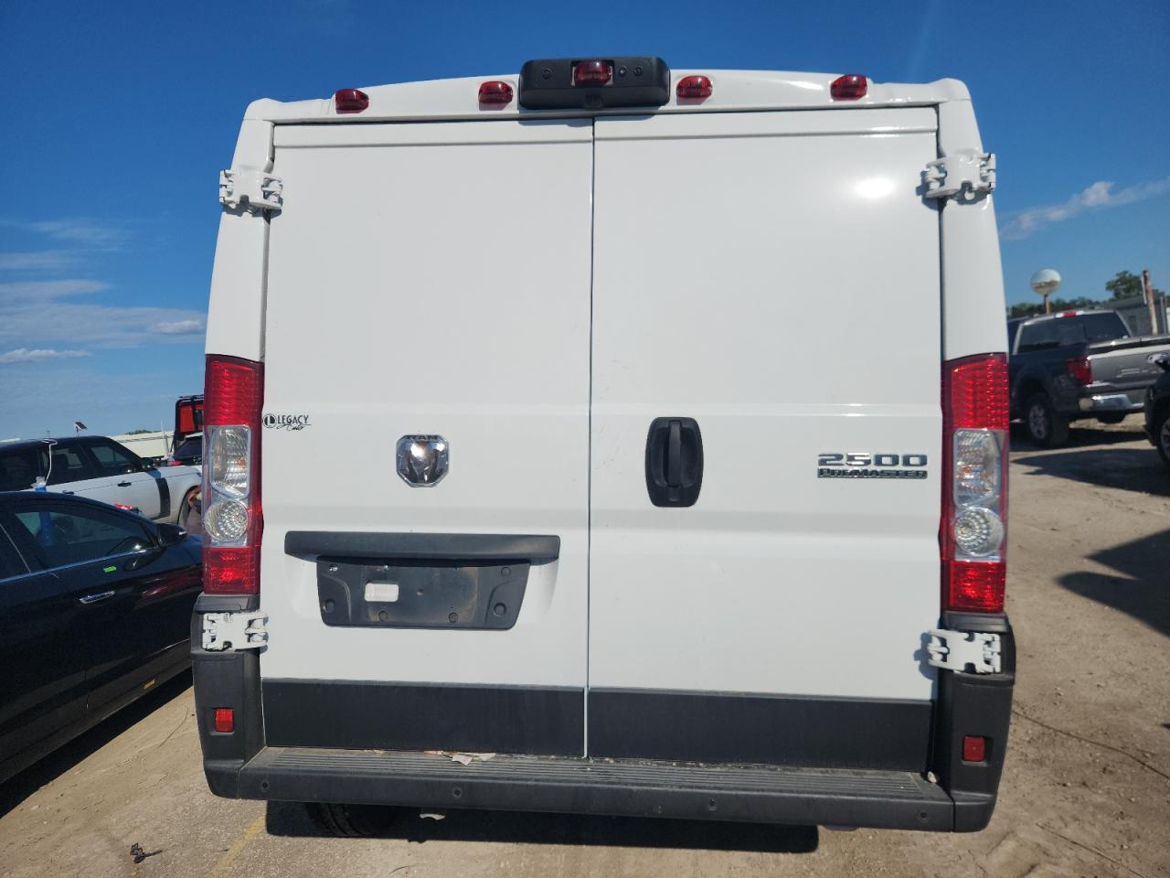 2025 Ram Promaster 2500 2500 Standard VIN: 3C6LRVVG1SE537581 Lot: 80249665