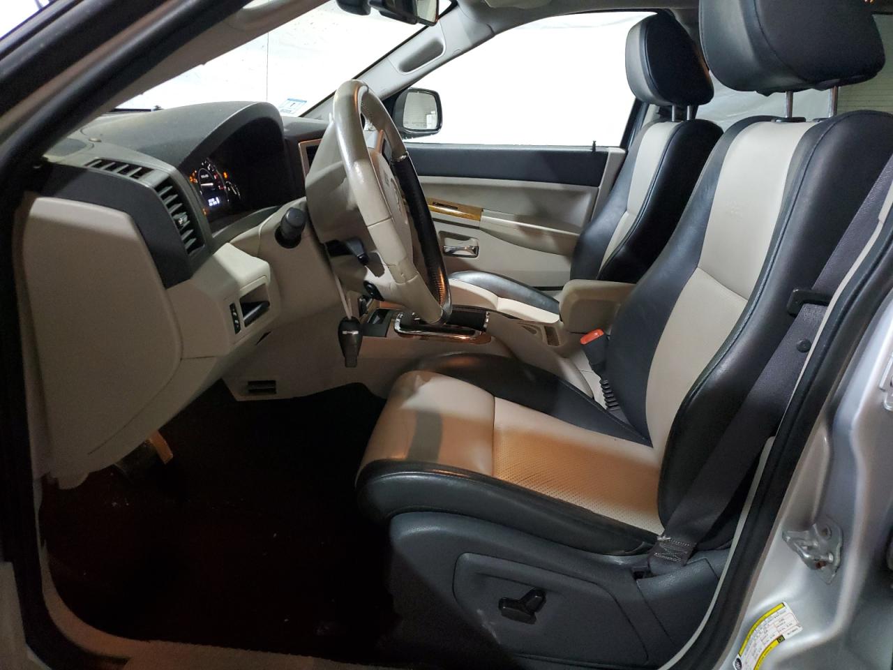 2008 Jeep Grand Cherokee Limited VIN: 1J8HR58268C118441 Lot: 62164165