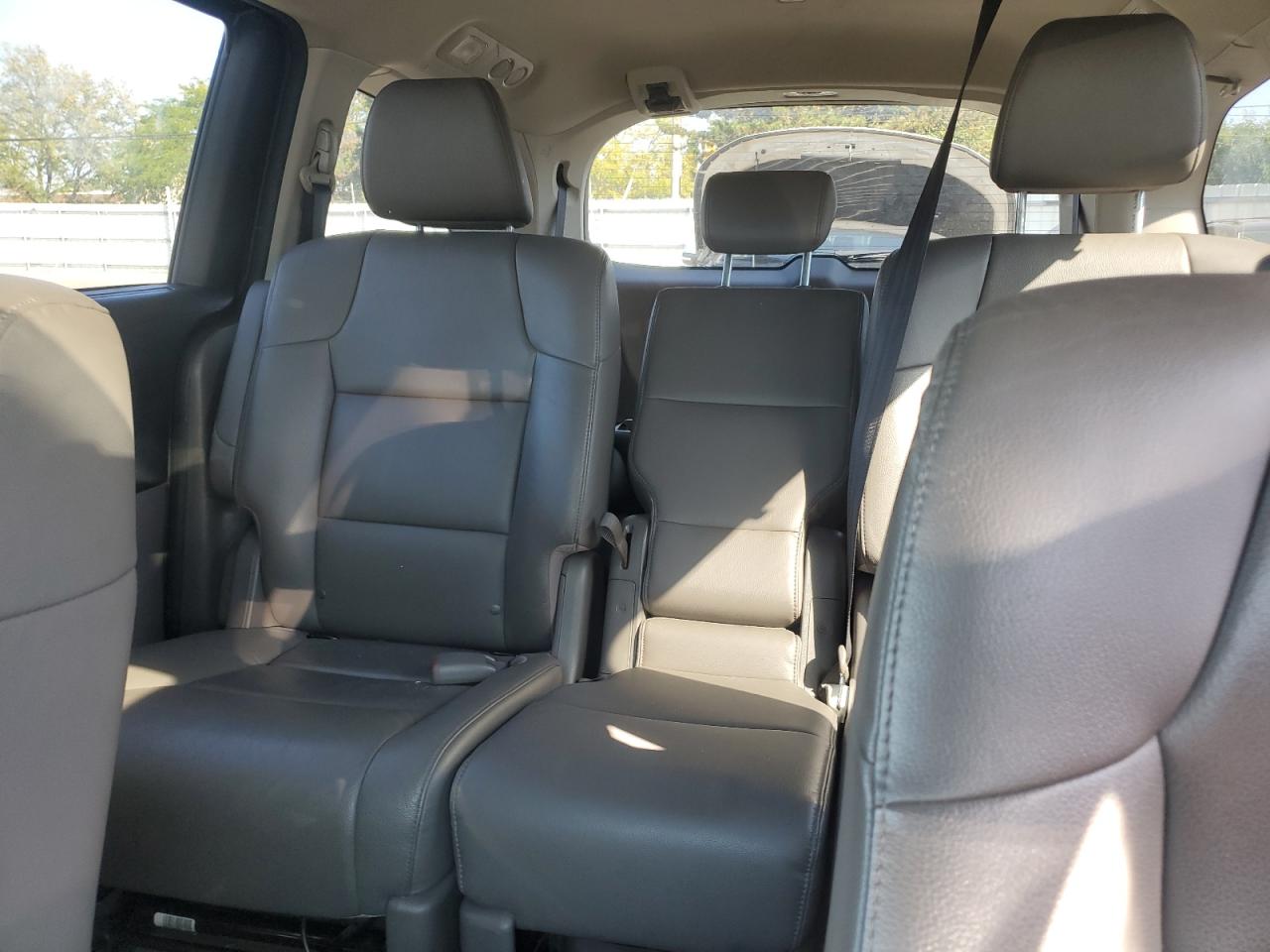 2015 Honda Odyssey Exl VIN: 5FNRL5H60FB102882 Lot: 84194935