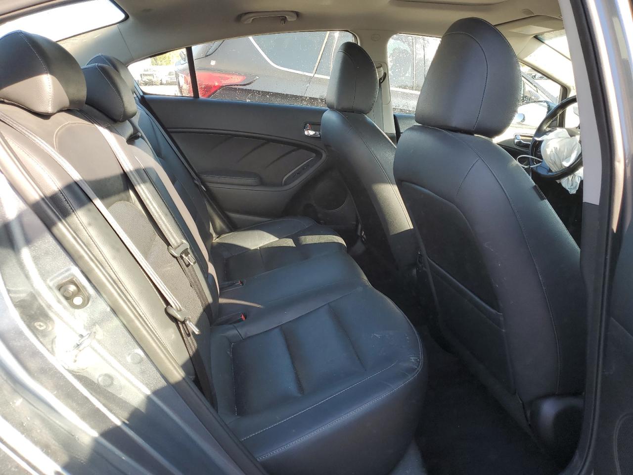 2017 Kia Forte Ex VIN: 3KPFN4A81HE068852 Lot: 82069295